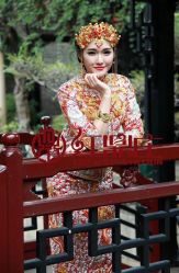 -LOVE SHINE婚纱·红鼎庄龙凤褂·妈妈装定制