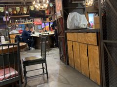 -琥珀老六龙虾(四里河店)