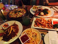 -Bamboo Bar & Grill Restaurant