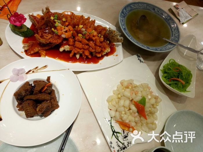 荣记精致私房菜图片 第1张