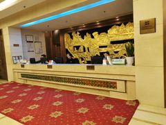 -岳阳阿波罗御庭酒店(岳阳楼区南湖广场店)