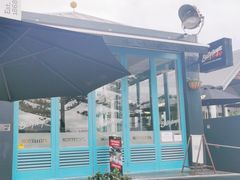 -Bully Hayes Restaurant & Bar
