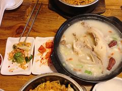 -百年石锅饭·朝鲜族传统民餐