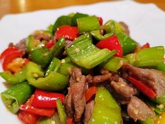 小炒黄牛肉-八道本地特色菜馆(大鹏古城店)