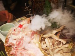 -洪氏嗨捞·猪肚鸡火锅(阳光天地店)