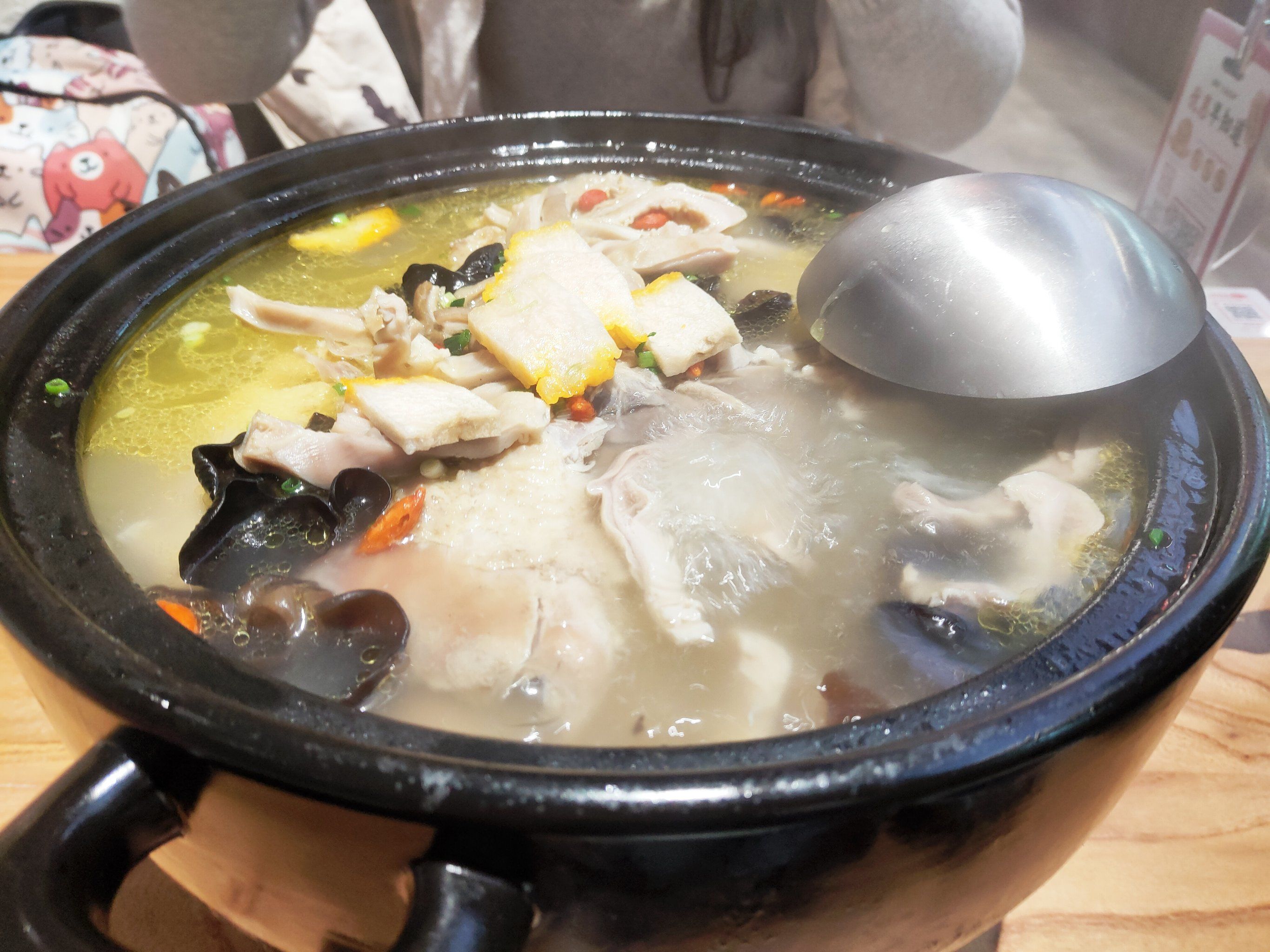 岱山餐饮届的新星--江宁肚包鸡!
