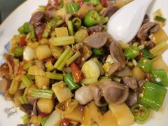 -婆婆家·湛江特色美食(福田振华路店)