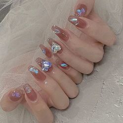 -悦指间美甲美睫