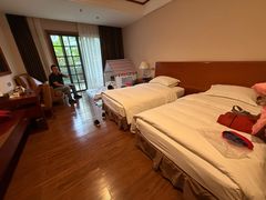 -湖泉半山温泉(湖泉生态园)