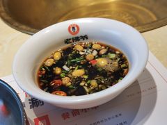 -老佛爷炭火蛙锅直营(清滨路总店)