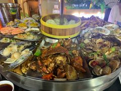 -日进一片海.生腌海鲜火锅.宵夜烧烤(三里屯总店)