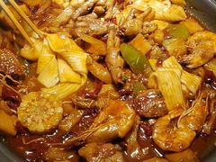 -徐记小怪兽肉蟹煲(中央大街店)