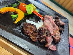 -米德维奇俄式西餐厅(西六道街店)