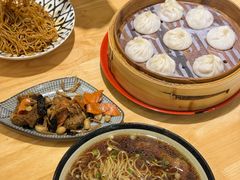 -玖鲜小笼(中山广场店)