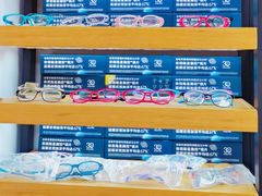-沪睛眼镜蔡司官方授权店(金桥佳林路店)