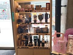 -星巴克(武汉奥山世纪城店)