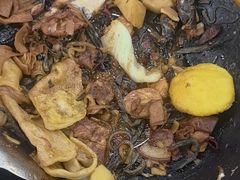 -屯老二农家铁锅炖·行业领军者(梅江店)
