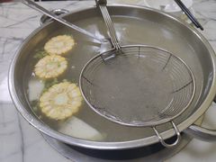 牛骨高钙汤底-潮牛潮汕牛肉火锅(旺角大学城商业街店)
