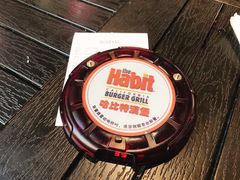 -The Habit Burger Grill 哈比特汉堡(爱琴海店)