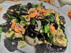 -东来菜馆•手抓海鲜家常菜•海鲜锅贴(鸽子窝店)