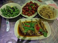 -巴厘龙虾·榜首油焖大虾(音乐学院·沿江酒馆店)