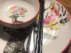 餐具摆设-新白鹿餐厅(西湖银泰店)