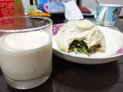 -白玉兰食品(汇联商厦店)