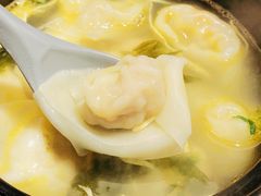 -馋三尺蟹粉小笼(人民广场店)