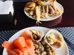 -荣誉国际酒店-云顶旋转餐厅