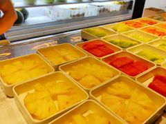 -涨巢·潮玩水疗局