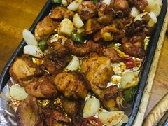 -老东镇啤酒屋海鲜加工·蒸汽海鲜·海鲜烧烤(台东店)