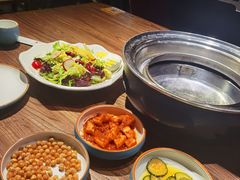 -明洞阿姨·韩式酱蟹烤肉·创意料理(三元桥店)