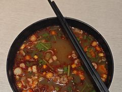 -牵人麻辣粉(粉巷店)