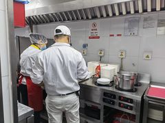 -海底捞火锅(吴中路店)