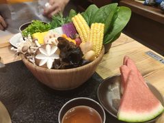 时蔬拼盘-湊湊火锅·茶憩(上海合生汇店)