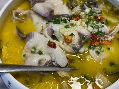 湘味酸菜鱼-金碧轩粤菜海鲜大酒楼