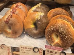 -CARINO BAKERY&CAFE(人广来福士店)