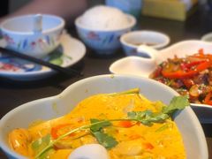 -大头虾越式风味餐厅(光明广场店)