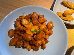 -蜜桃餐厅·伴山(绿宝广场店)