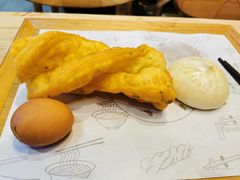 頭壹號招牌葱花大油条-头壹号饸饹面·大油条(常营店)