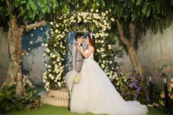 -上海彩妆秀摄影设计有限公司