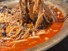 -张翻越·川渝冒菜·武汉黑鸭煲(城北万象城店)