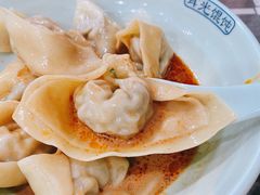 特色荠菜肉馄饨-潘国仙耳光馄饨(黄家阙路店)