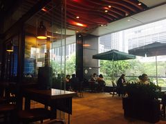 露天位-星巴克臻选(深圳皇庭广场分店)