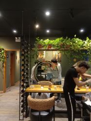 -藤野造型·专业烫染店