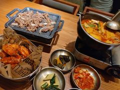 -春熙台韩国料理·章鱼肥牛(西丽店)