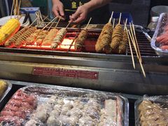 -小魏哥果仁烤面筋