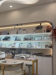 -爱睫物语·美甲美睫