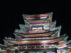 -定都峰
