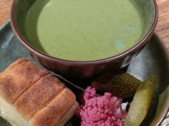 牛油果与西兰花奶油果蔬汤-格鲁·秀色Georgia’s Feast